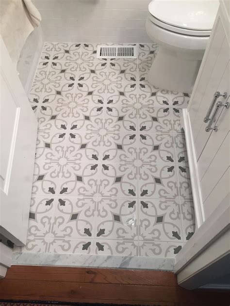 Fantastic Floor Tile Patterns For Bathrooms