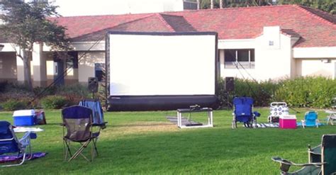 Provides high quality movie projector rentals at an affordable price. Outdoor Projector Screen Rentals | Parties in NY, NJ, CT ...