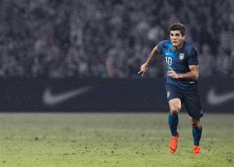 U.S. Soccer's New Generation Prepares for Launch - Nike News