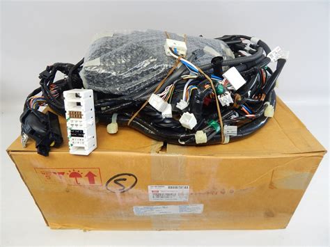 New Oem Isuzu D Max Engine Cable Wiring Harness