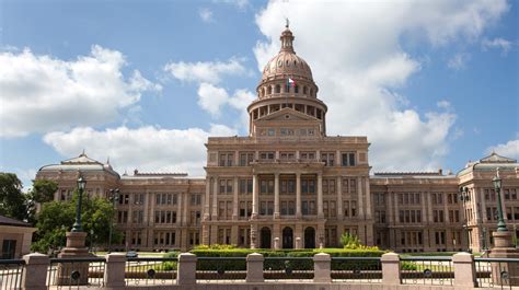 A Brief History Of The Texas State Capitol Building