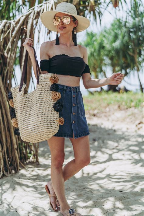 What To Wear To The Beach Top Educational Blog
