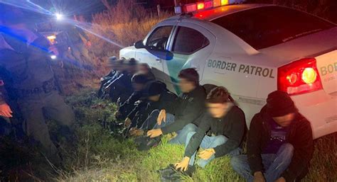 Border Patrol Discovers 61 People In Two Stash Houses Texas Border