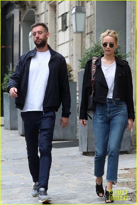 Jennifer Lawrence Is Pregnant Expecting First Baby With Husband Cooke