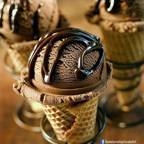Pin By Mari R On Ice Cream Chocolate Ice Cream Chocolate Ice Cream