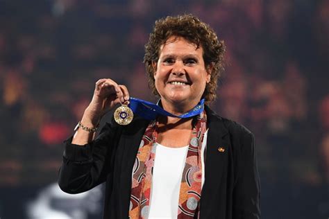 On arriving in melbourne for the 1974 championships evonne goolagong cawley must have wondered what it took to win her home grand slam title. Evonne Goolagong Cawley To Receive ITF's Highest Honor