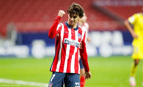 Pertencia à ordem franciscana secular (ofs) e escolheu como lema papal: Mercato PSG : Leonardo garde un oeil sur Joao Félix