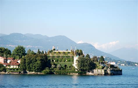 Schon in der antike lockte der lago maggiore (langensee), der zweitgrößte see in italien, menschen an, die eine vorliebe für tolle landschaften. Isola Bella, Lago Maggiore, Italy