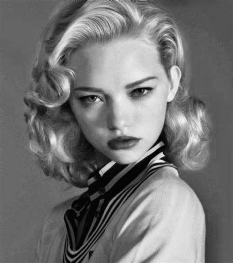 Here are step by step instructions on how to get the glamorous, sophisticate hairstyle of the 1950's. Get brand new hair care tips and hints. Hairstyle New. # ...