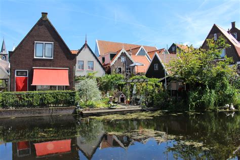A Day in Volendam, North Holland ! | Luxury Hotels Group Blog