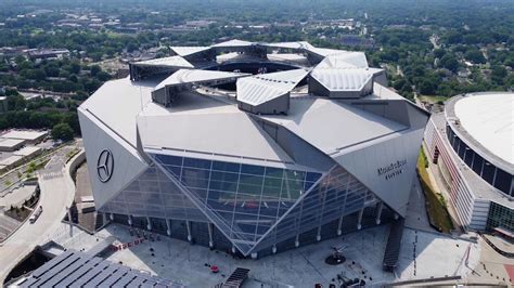 Гасперини джан пьеро главный тренер. The Atlanta Falcons' Revolutionary New Stadium Is Unlike ...