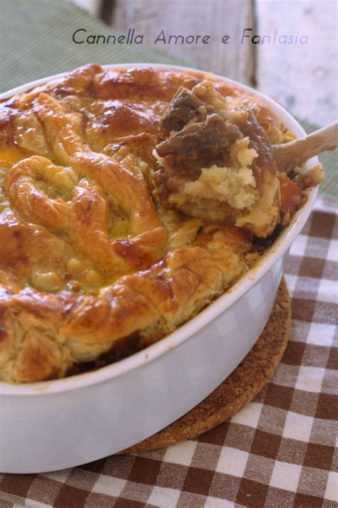 Shepherd's pie is an classic english dish: Shepherd's pie | Cannella Amore e Fantasia