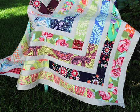 Hideaway Girl Scrappy Love Jelly Roll Quilt