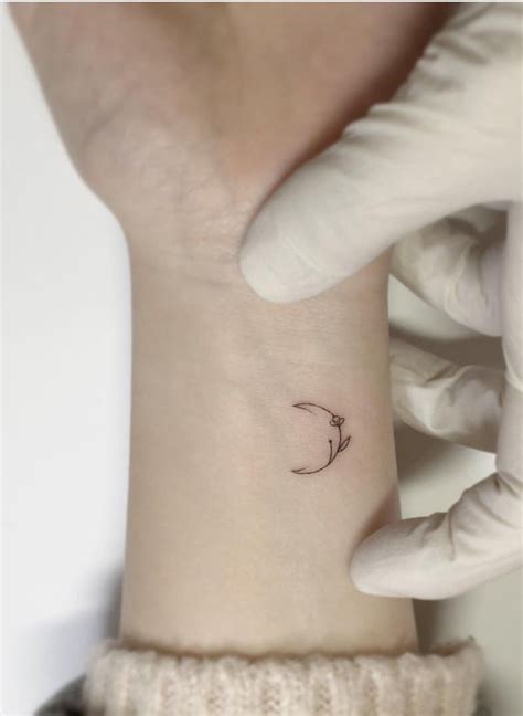 Pin By Cheyenne On Tαƚƚσσʂ Bσԃყ Aɾƚ Minimalist Tattoo Tattoos