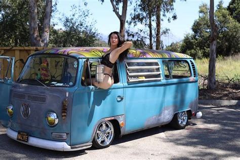 Pin By Arturas On Bus Girl Volkswagen Minibus Vw Bus Camper Bus Girl