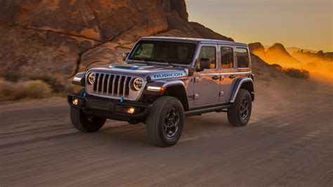 jeep reveals wrangler xe phev pricing   avenue