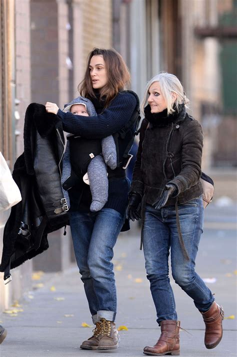Keira Knightley With Her Daughter 24 Gotceleb