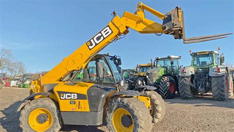 What To Look For When Buying A Used Jcb Telehandler Farmers Weekly
