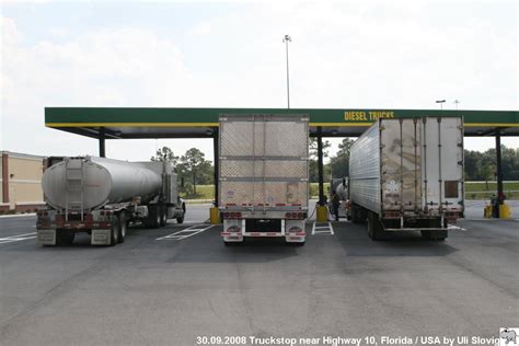 Pilot truck stops orlando florida. Truckstop am Highway 10 in Florida (USA).