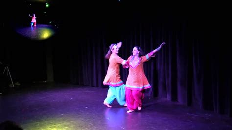 Bella Divas Performing Bollywood And Bhangra Dances World Dance