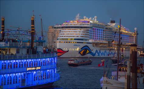 Browse 254 aida prima stock photos and images available, or start a new search to explore more stock photos. Aida Prima Taufe 3 Foto & Bild | hamburg, world ...