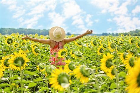【かゆい】脇汗で皮膚がかぶれる!「あせも」対策とは？ | 汗 ...