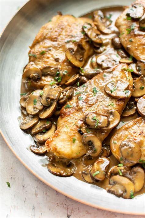 This Easy Skillet Chicken Marsala Recipe Comes Together Quickly And Has The Most Incredibly