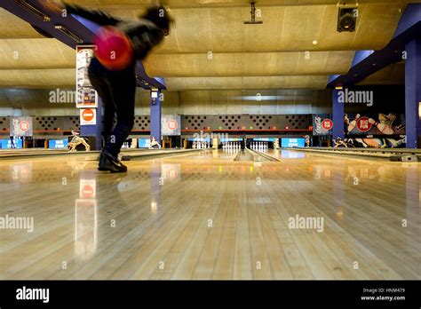 Woman Throws Bowling Ball Bowling Lanes Plaza Mayor Malaga Spain