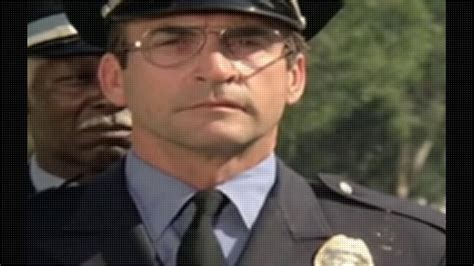 A gritty, realistic look at the life of cops in a large (and unnamed) metropolitan city. Hill Street Blues S03E08 Requim For A Hairbag.Mp4 - YouTube