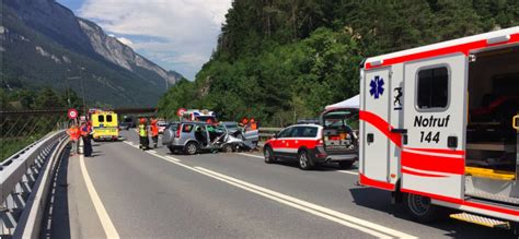 Der falschfahrer erlag noch vor ort seinen verletzungen. Bonaduz: Schwerer Unfall auf Autostraße A13 | Domleschger ...