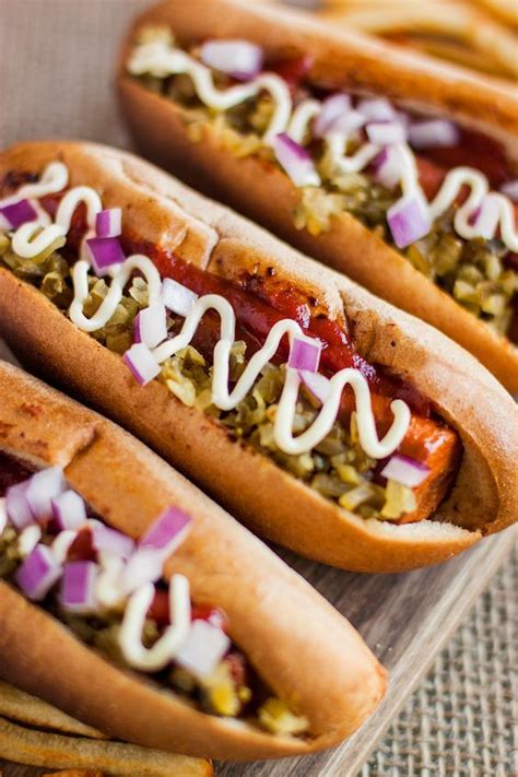 It contains no derivatives, preservatives or fillers, and contains only natural ingredients. Gluten-Free Vegan Hot Dog Recipe by Vegan À La Mode | Dog ...