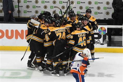 Previewing The Bruins Islanders Matchup Black N Gold Hockey