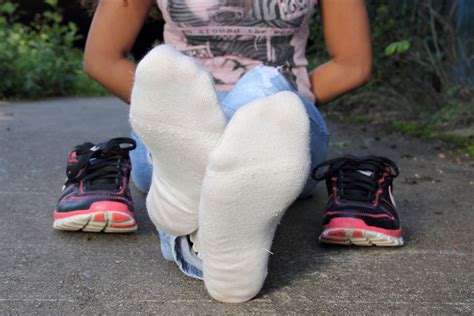 Hình Nền Nike Món ăn đàn Bà Vớ Quần Jean Adidas đôi Chân Giày Chơi Quần Vợt Puma Da