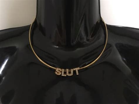 Slut Einfarbiges Halsband Halskette Schmuck Sexy Hotwife Slut Fetisch
