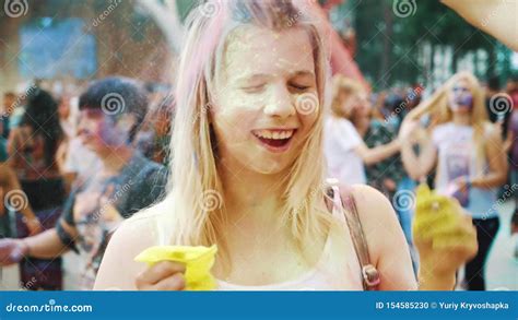 Kharkiv Ukraine May 26 2019 Happy Blonde Girl Gets Holi Paints On Her Head Stock Footage