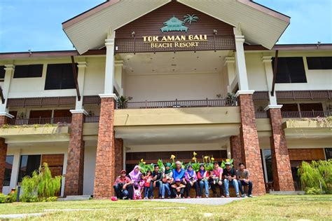 Tok aman bali beach resort berbesar hati menerima kunjungan exco kebudayaan, pelancongan dan warisan negeri kelantan, mejar (b) datuk md anizam ab rahman dan pengarah tourism malaysia kelantan, encik hafiz hazin. APAIZAH: Tok Aman Bali Beach Resort Kelantan