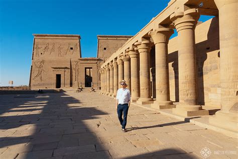 what to wear in egypt [ detailed packing list and dress code]