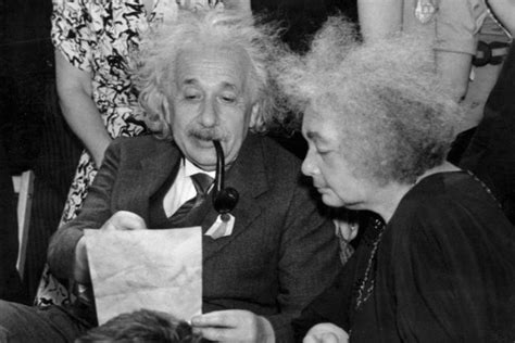 Альберт Эйнштейн биография и история успеха Albert Einstein Физик