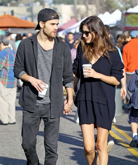 Phoebe Tonkin And Paul Wesley Hold Hands 04 Gotceleb