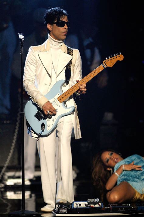 Prince Remembering The Performers Most Iconic Style Moments Prince