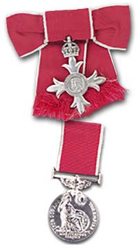 An honour or a betrayal? The West Sussex Lieutenancy: the honours system