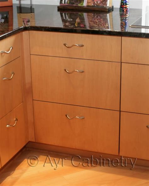 Posted by glenda_al10 hours ago. Corner Cabinets/Dead Corners - What Did U Do? - Kitchens ...