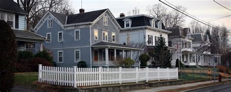 Charm In Search Of Tlc Living In Brewster Ny The New York Times