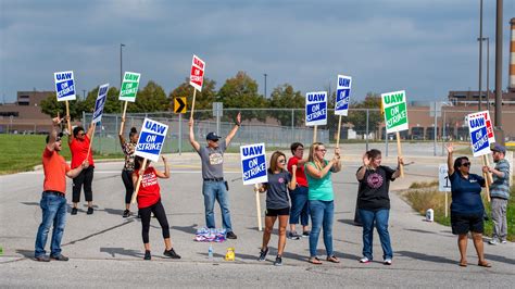 Gm Strike How The Uaw Work Stoppage Affects Indiana