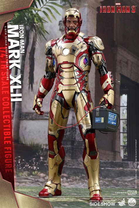 Hot Toys Iron Man Mark Xlii Quarter Scale