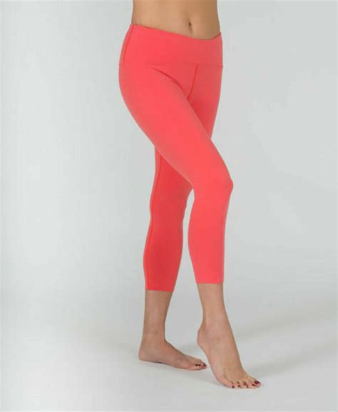 Tanya B Womens Rhubarb Three Quarter Legging Yoga Pants Size S Srp