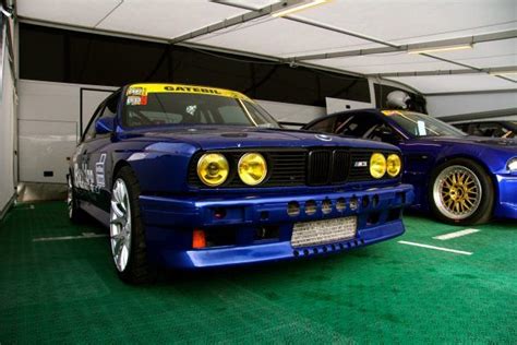 Instead of 200 hp like the production car, it produced 300 hp at a sensational 8,200 revolutions per minute. BMW E30 M3 with a 1306 hp turbo 2JZ inline-six (With images) | Bmw e30, Bmw e30 m3, Bmw cars