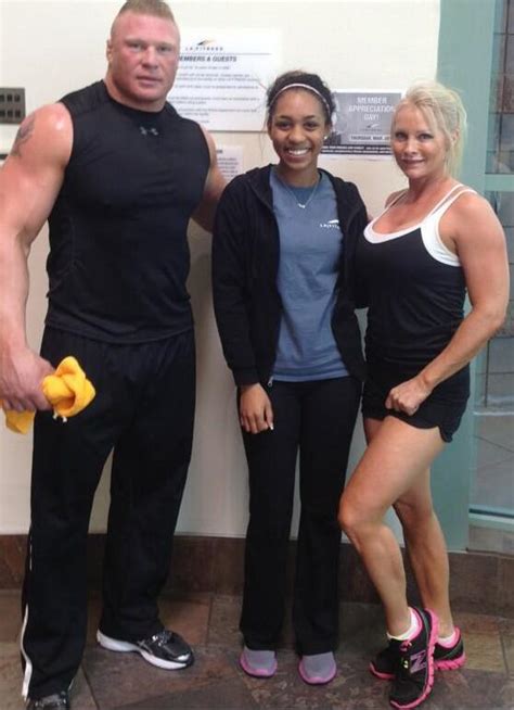 Wrestling Zone Brock Lesnar Wife Rena Sable Lesnar At The Gym