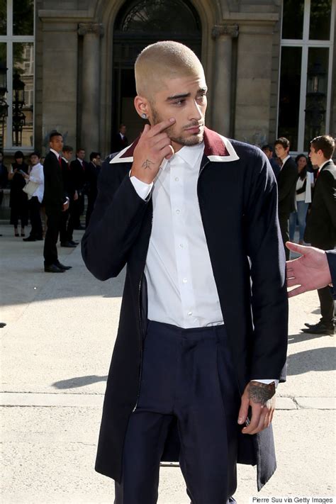 Stop what you're doing immediately: Zayn Malik Shows Off Blonde Hair At Valentino Men's ...