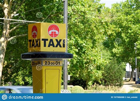Taxi Stand Sign Editorial Stock Photo Image Of Yellow 167986088